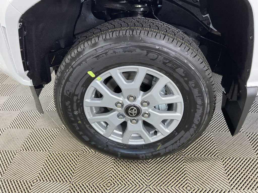 New 2025 Toyota Tacoma SR5 image 4