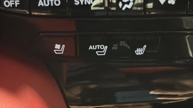 Used 2022 Acura MDX A-Spec image 28