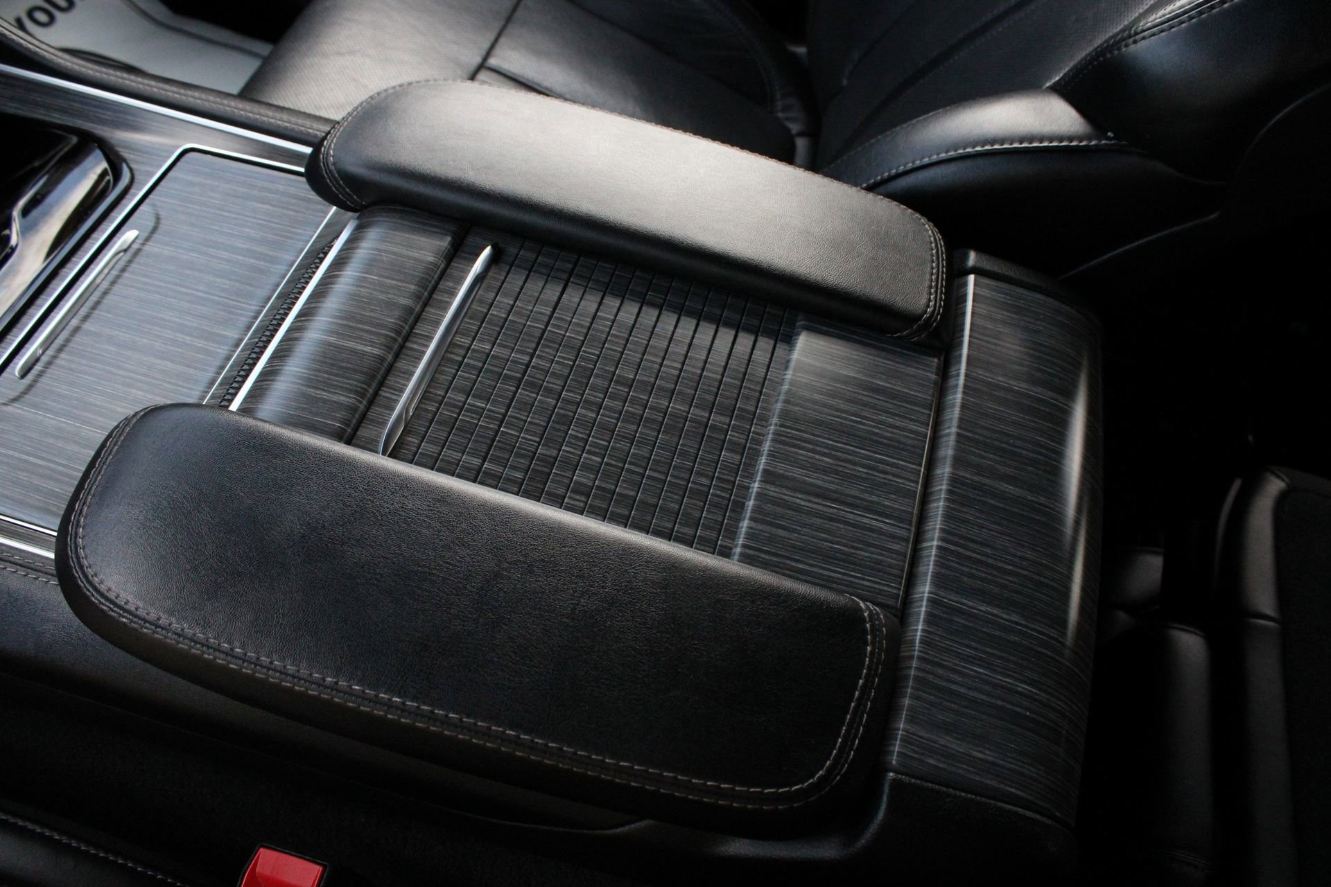 Used 2024 Jeep Wagoneer L Series II w/ Flexible Seating Group image 48