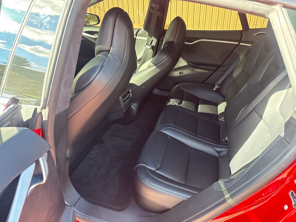 Used 2018 Tesla Model S 75D AWD/4WD image 19