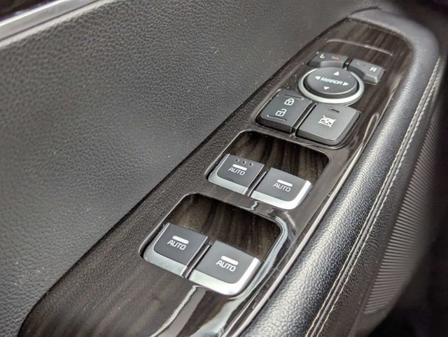 Used 2020 Kia Sorento FWD V6 image 23
