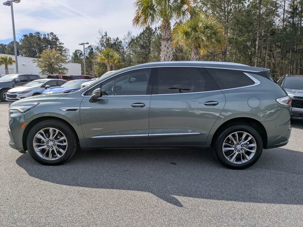 Certified 2023 Buick Enclave Avenir w/ Avenir Technology Package image 7