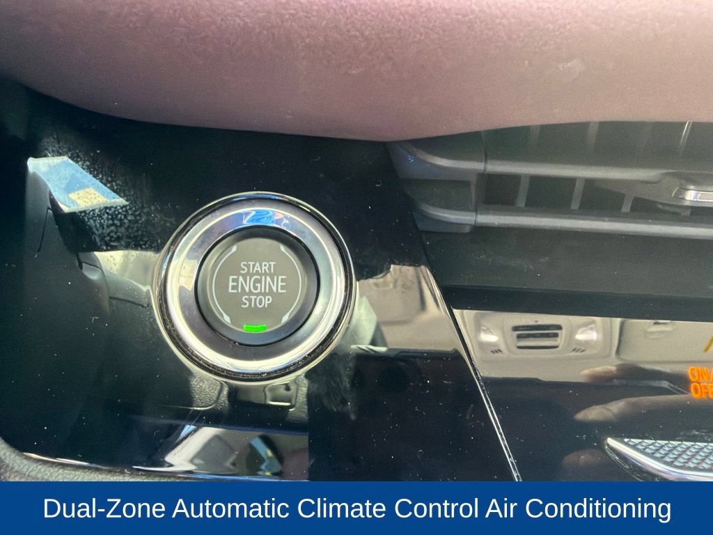 Used 2025 Buick Envision Sport Touring AWD/4WD image 28