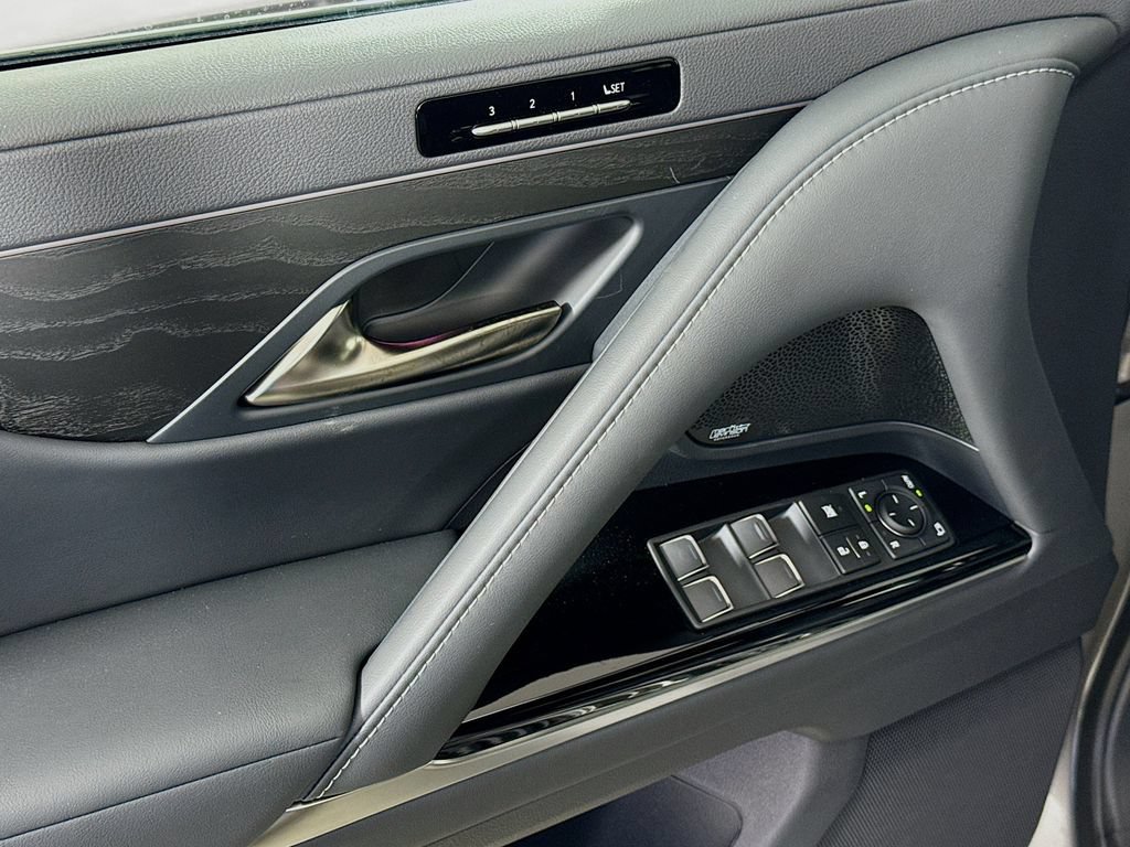 New 2026 Lexus LX 600 4WD w/ Luxury Package image 20