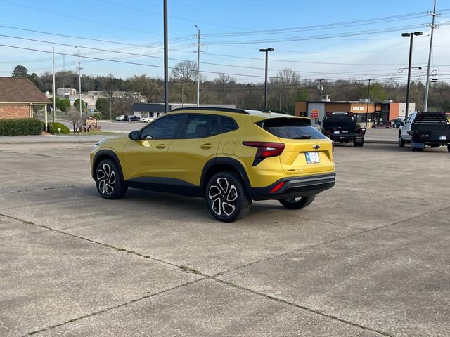 Certified 2024 Chevrolet Trax RS w/ Sunroof Package image 7