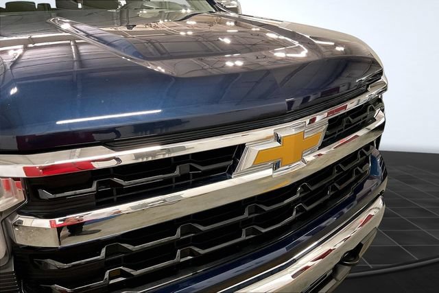 Used 2023 Chevrolet Silverado 1500 LT AWD/4WD image 29