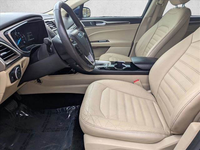 Used 2016 Ford Fusion Energi SE image 11