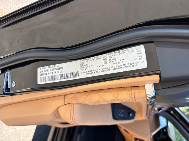 New 2027 Jeep Grand Cherokee Summit AWD/4WD image 34