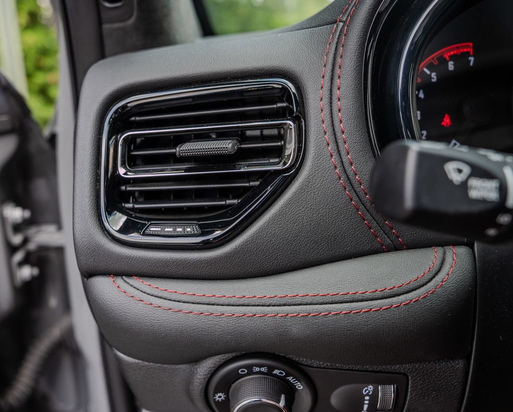 Used 2024 Dodge Durango R/T AWD/4WD image 8