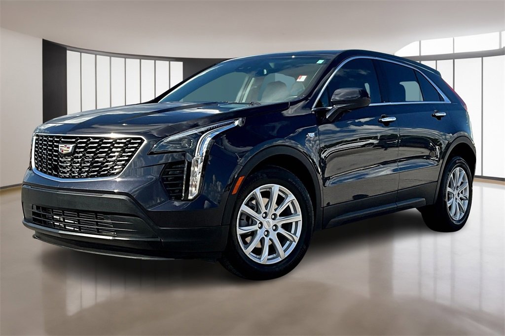 Used 2023 Cadillac XT4 Luxury w/ Cold Weather Package