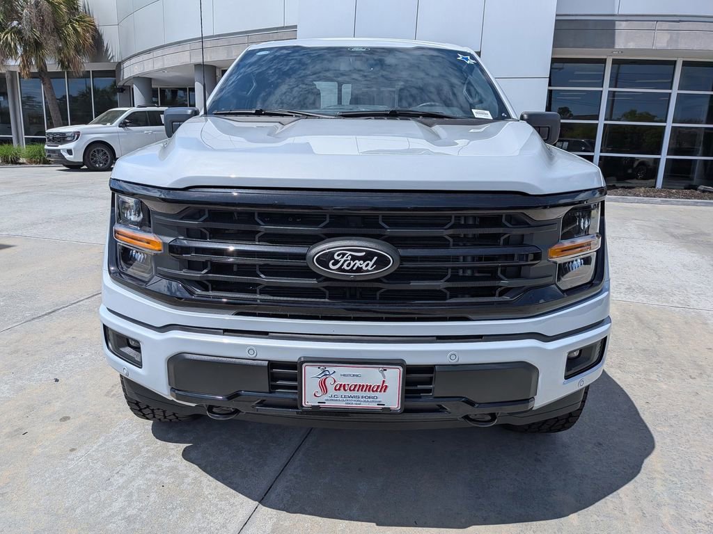 New 2025 Ford F150 XLT w/ Equipment Group 303A High image 9