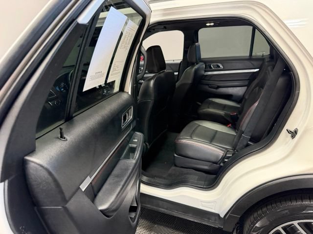 Used 2019 Ford Explorer Sport w/ Equipment Group 401A AWD/4WD image 19