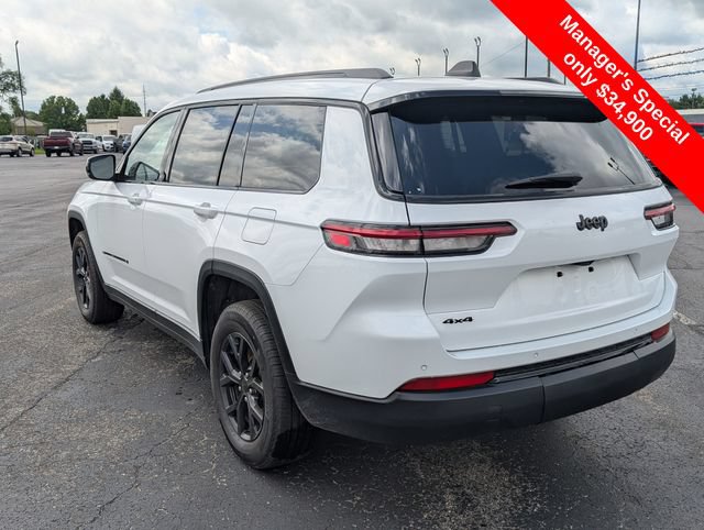 Used 2024 Jeep Grand Cherokee L Altitude AWD/4WD image 5
