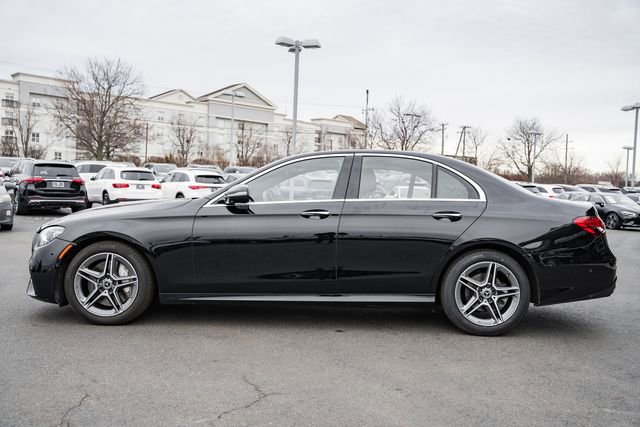Used 2023 Mercedes-Benz E 350 4MATIC Sedan image 4