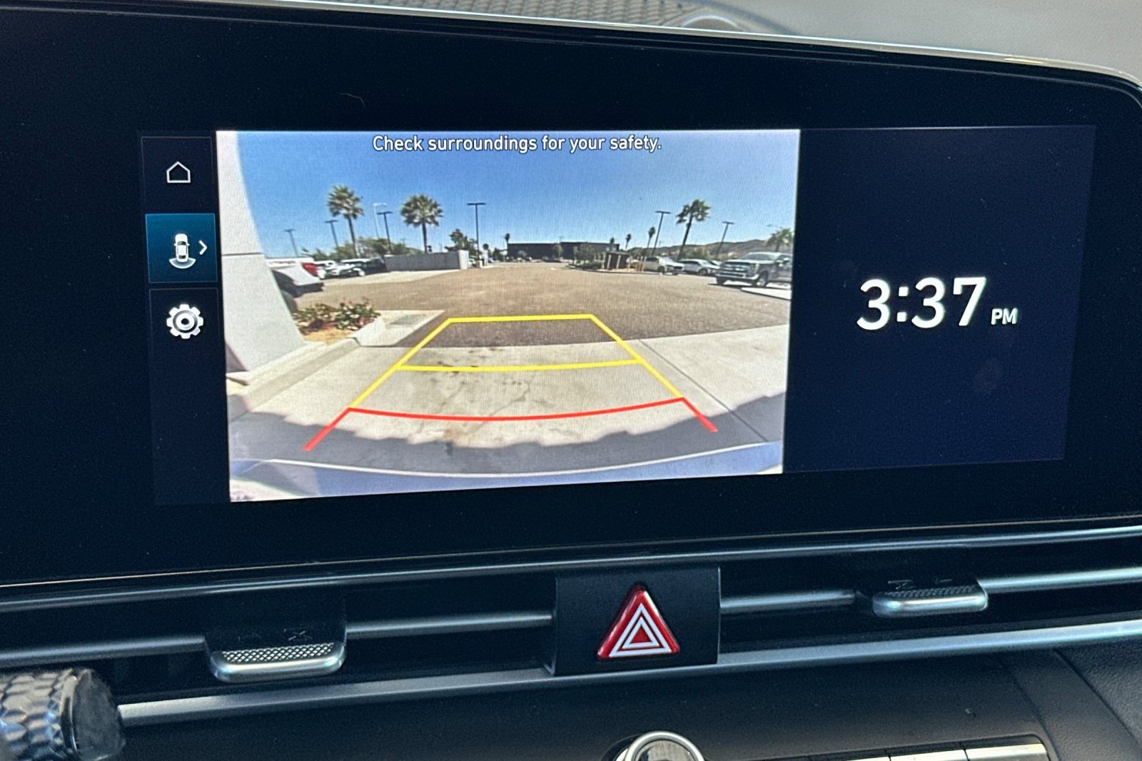 Used 2023 Hyundai Elantra SEL w/ Convenience Package FWD image 18