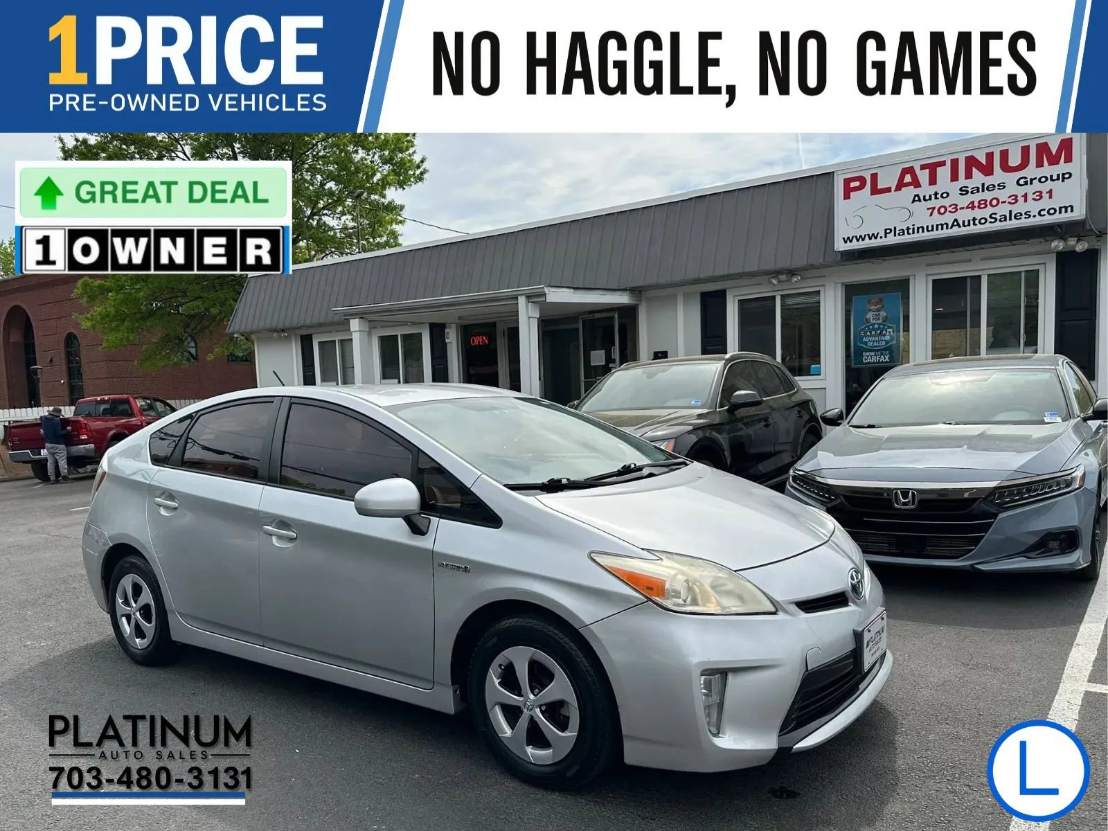 Used 2012 Toyota Prius Two FWD image 1