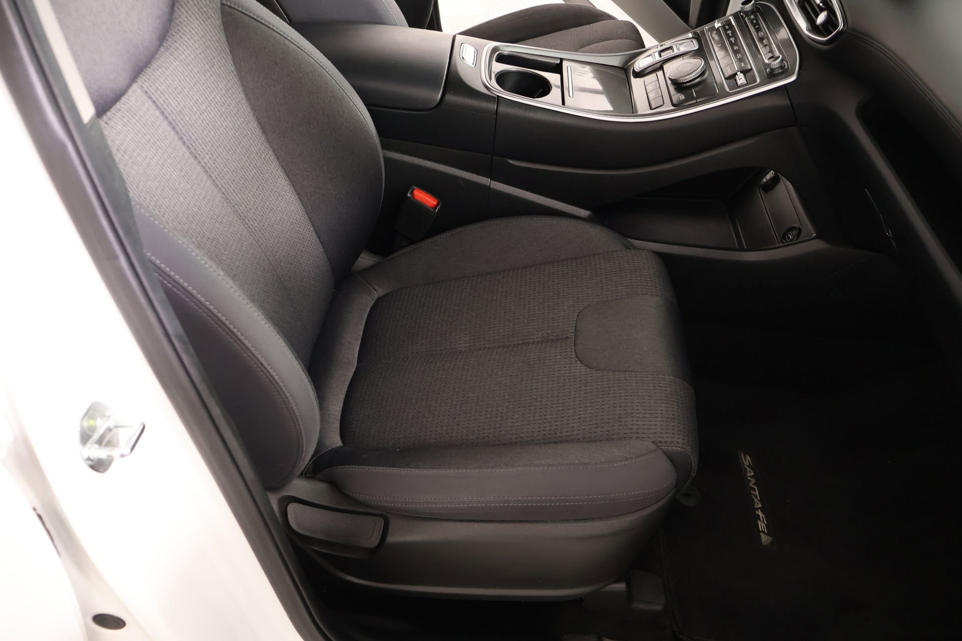 Used 2023 Hyundai Santa Fe SEL FWD image 14