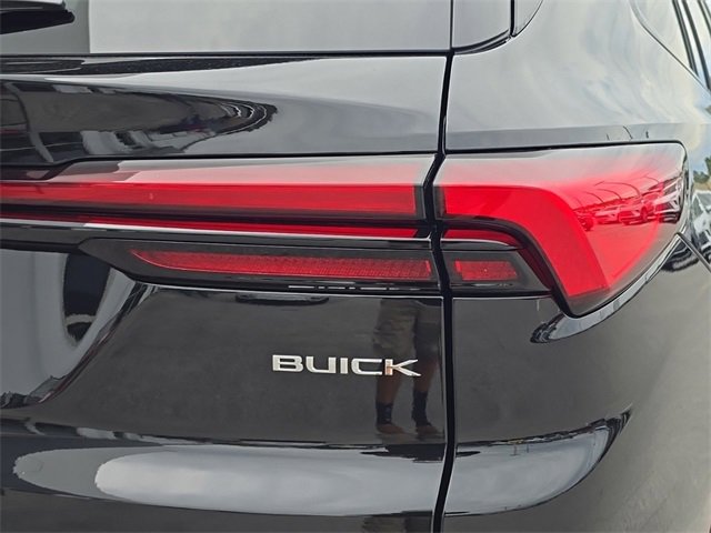 New 2025 Buick Enclave Sport Touring w/ Super Cruise Package image 8
