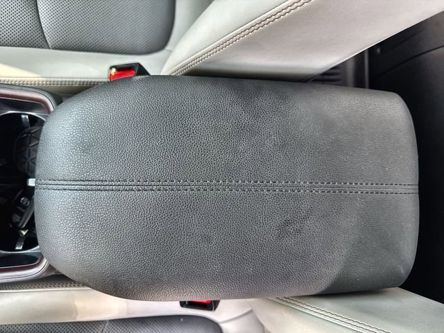 Used 2023 Toyota RAV4 Limited image 29