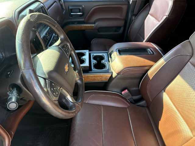 Used 2015 Chevrolet Silverado 2500 High Country w/ Duramax Plus Package AWD/4WD image 19