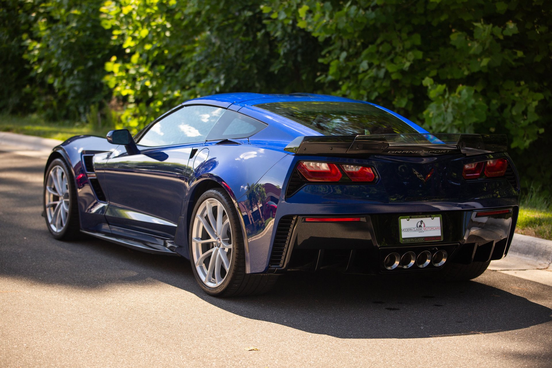 Used 2017 Chevrolet Corvette Grand Sport RWD image 25