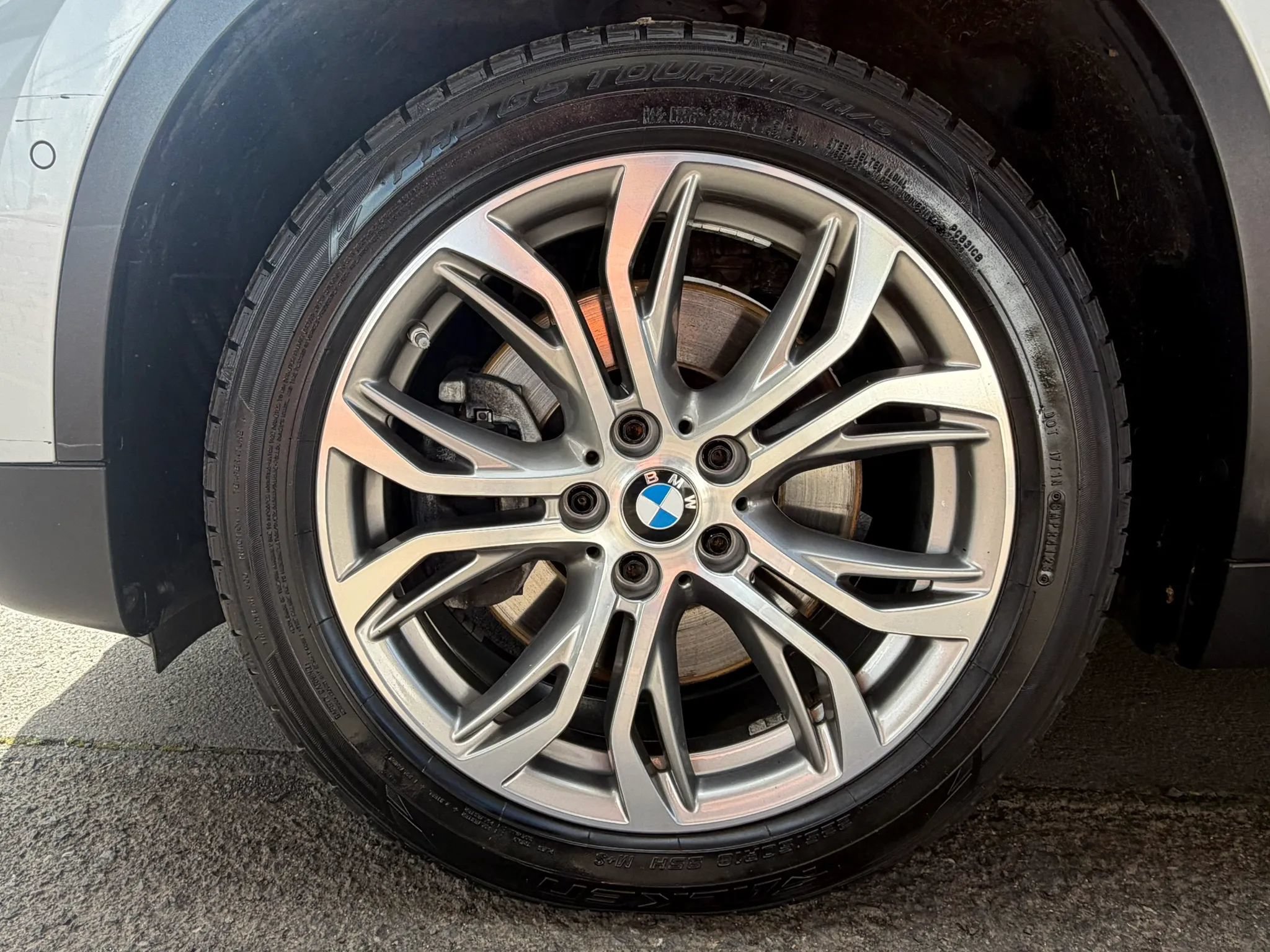 Used 2017 BMW X1 xDrive28i AWD/4WD image 9