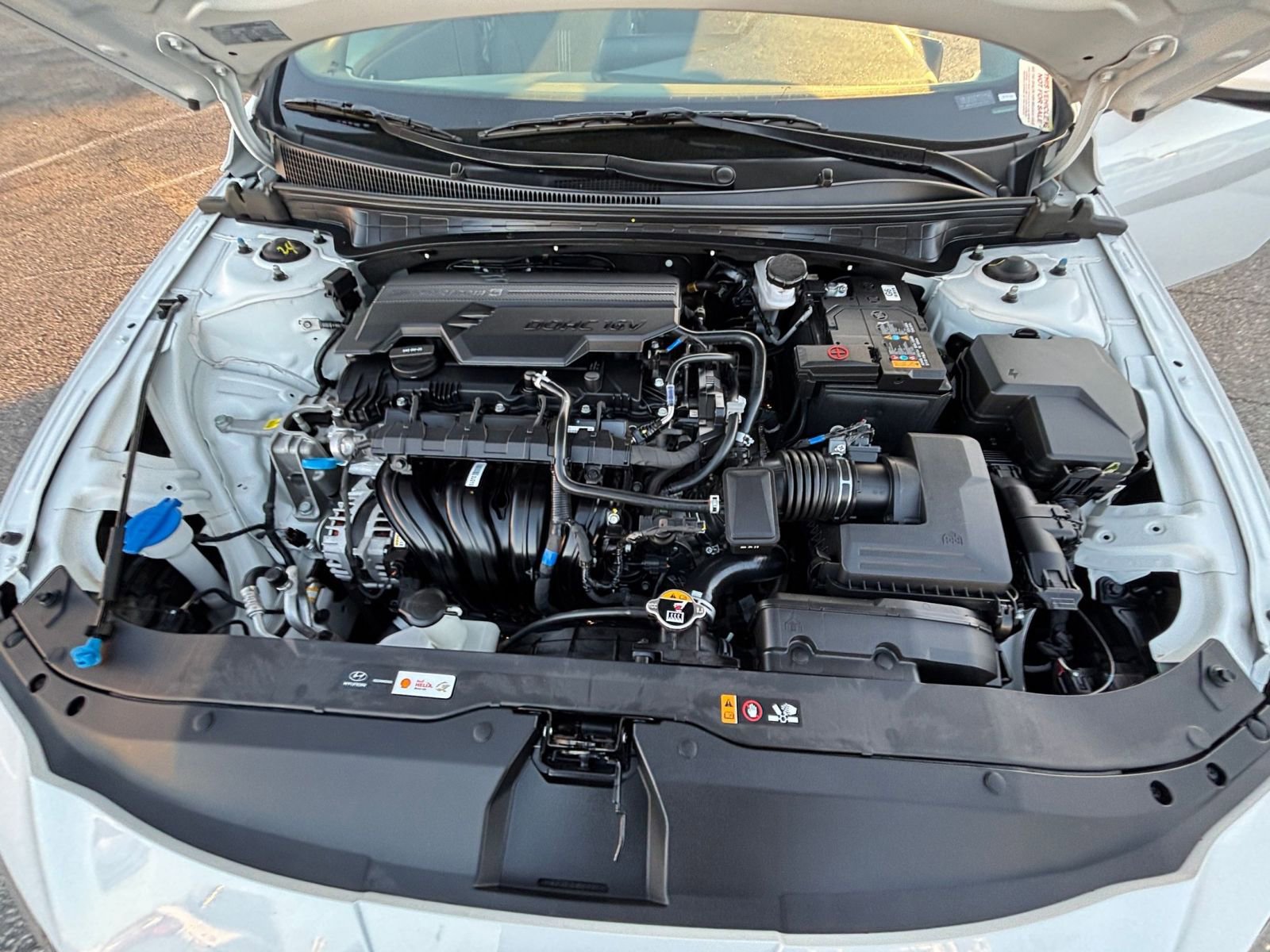 Used 2025 Hyundai Elantra SEL image 35