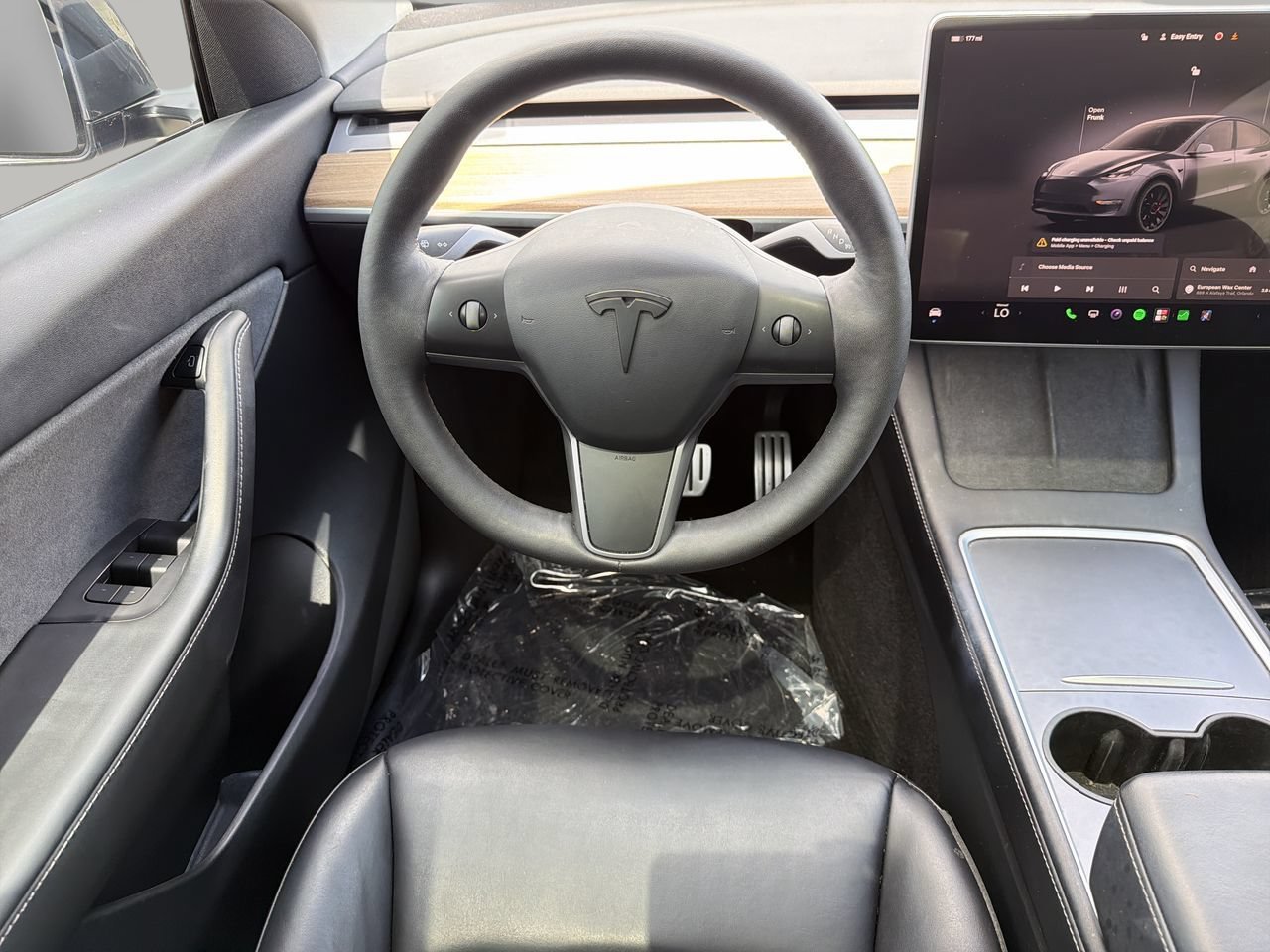 Used 2022 Tesla Model Y Performance AWD/4WD image 13