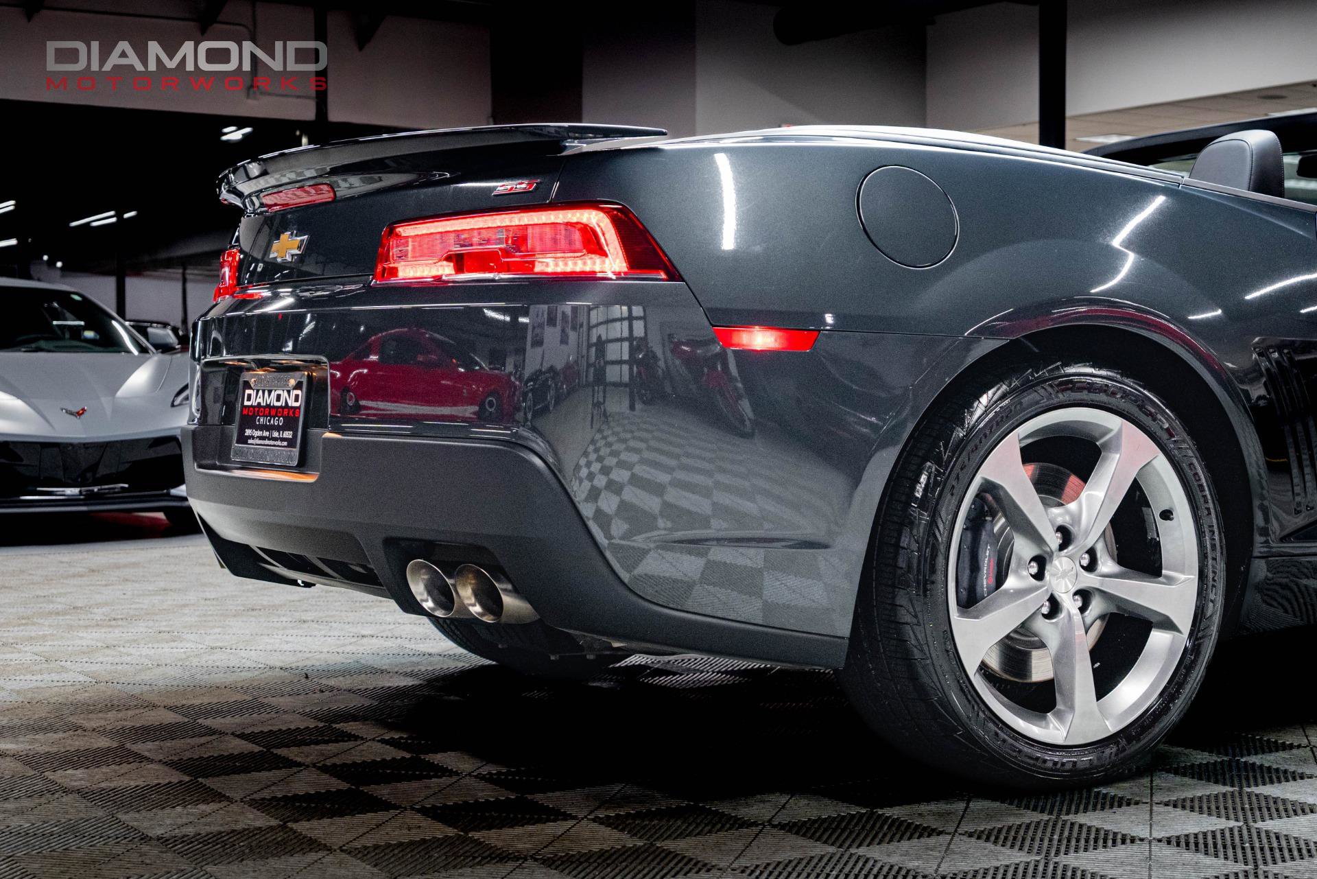 Used 2014 Chevrolet Camaro SS w/ RS Package image 12