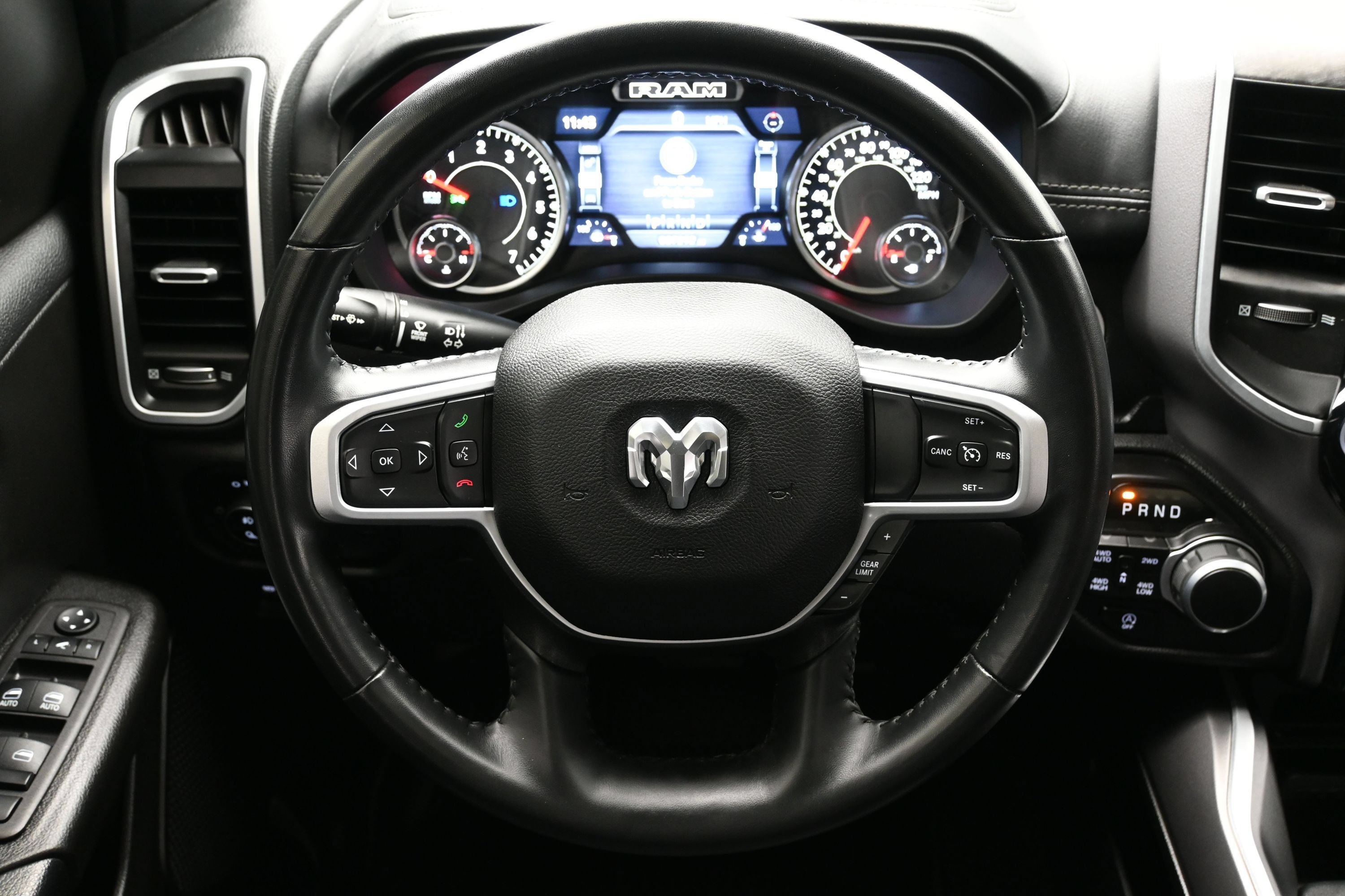 Used 2023 RAM 1500 Big Horn AWD/4WD image 15