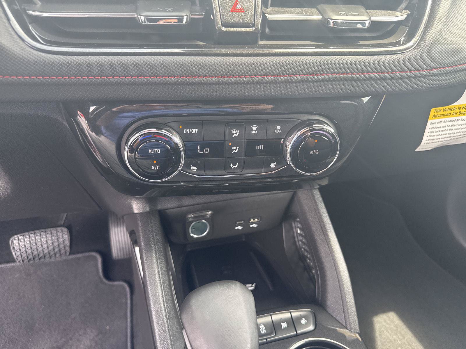 Used 2025 Chevrolet TrailBlazer RS w/ Convenience Package FWD image 22