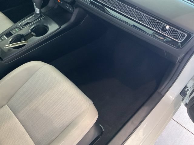 Certified 2024 Honda Civic EX image 25