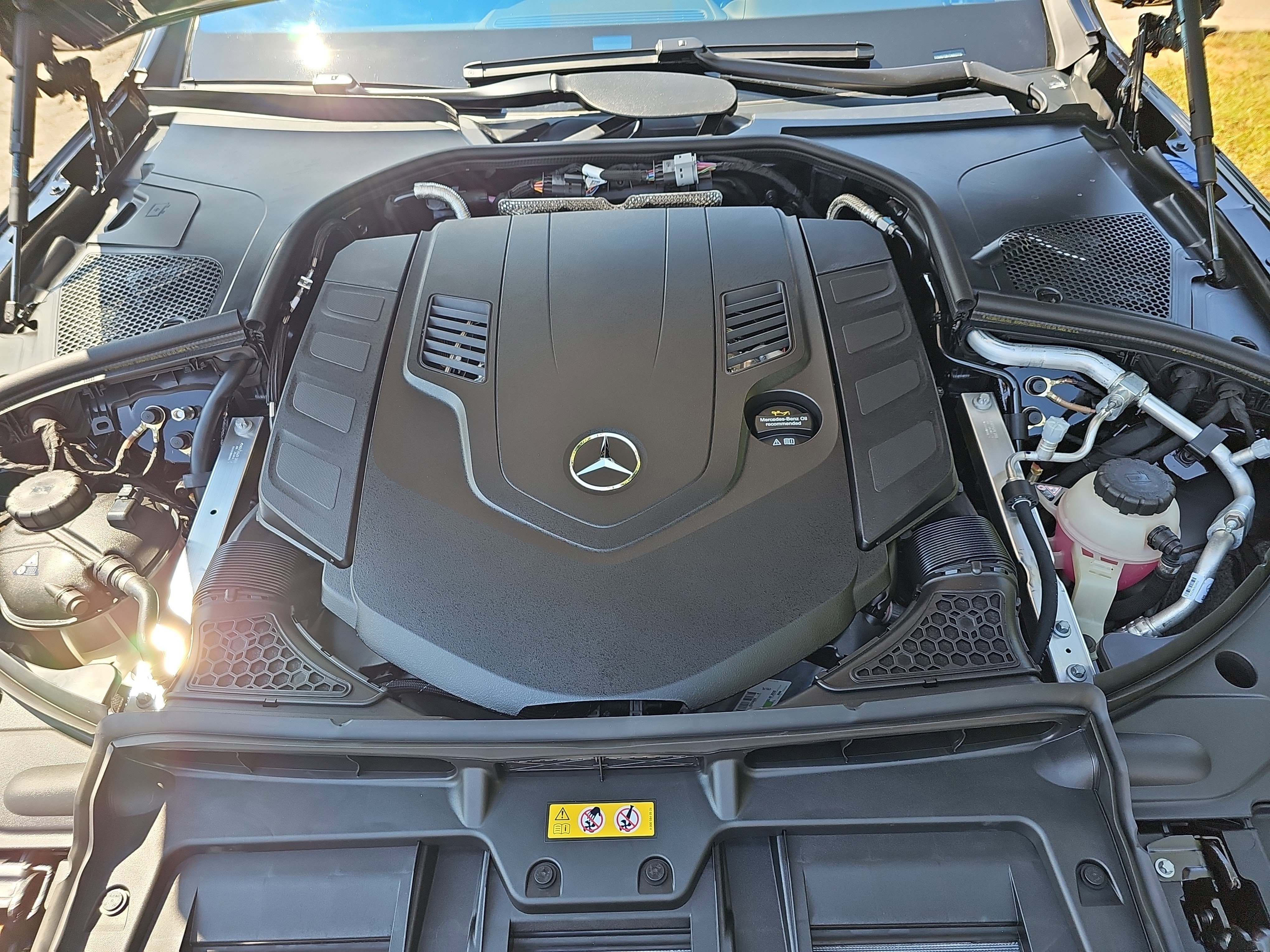 New 2026 Mercedes-Benz S 580 4MATIC Sedan image 32