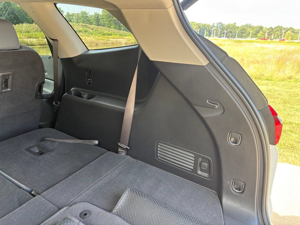 Used 2021 Buick Enclave Essence FWD image 45