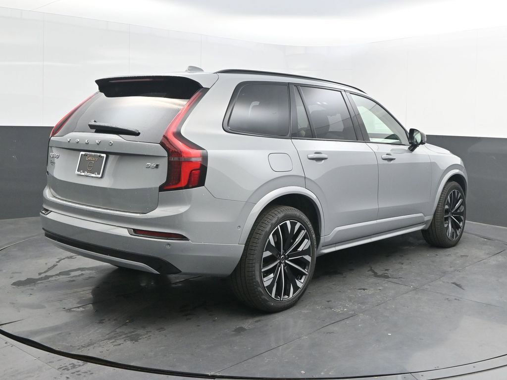 New 2026 Volvo XC90 B6 Ultra w/ Lounge Package image 7