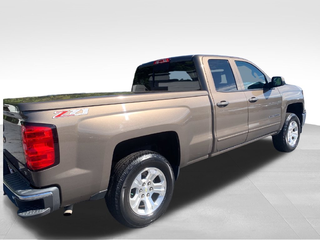 Used 2015 Chevrolet Silverado 1500 LT w/ All Star Edition AWD/4WD image 5