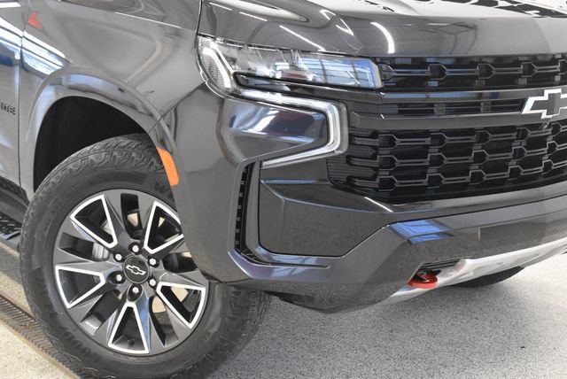 Used 2024 Chevrolet Tahoe Z71 w/ Luxury Package AWD/4WD image 31