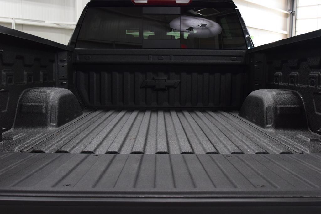 Used 2026 Chevrolet Silverado 1500 LTZ w/ LTZ Premium Package AWD/4WD image 22