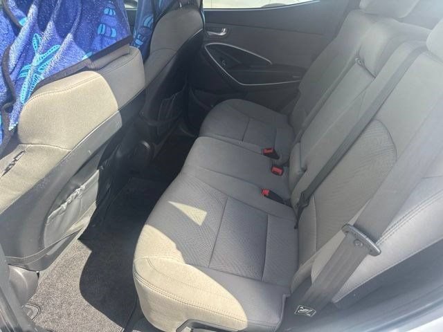 Used 2015 Hyundai Santa Fe Sport w/ Option Group 02 FWD image 4
