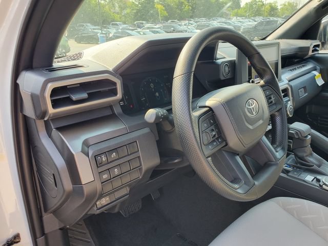 New 2026 Toyota Tacoma SR5 AWD/4WD image 17