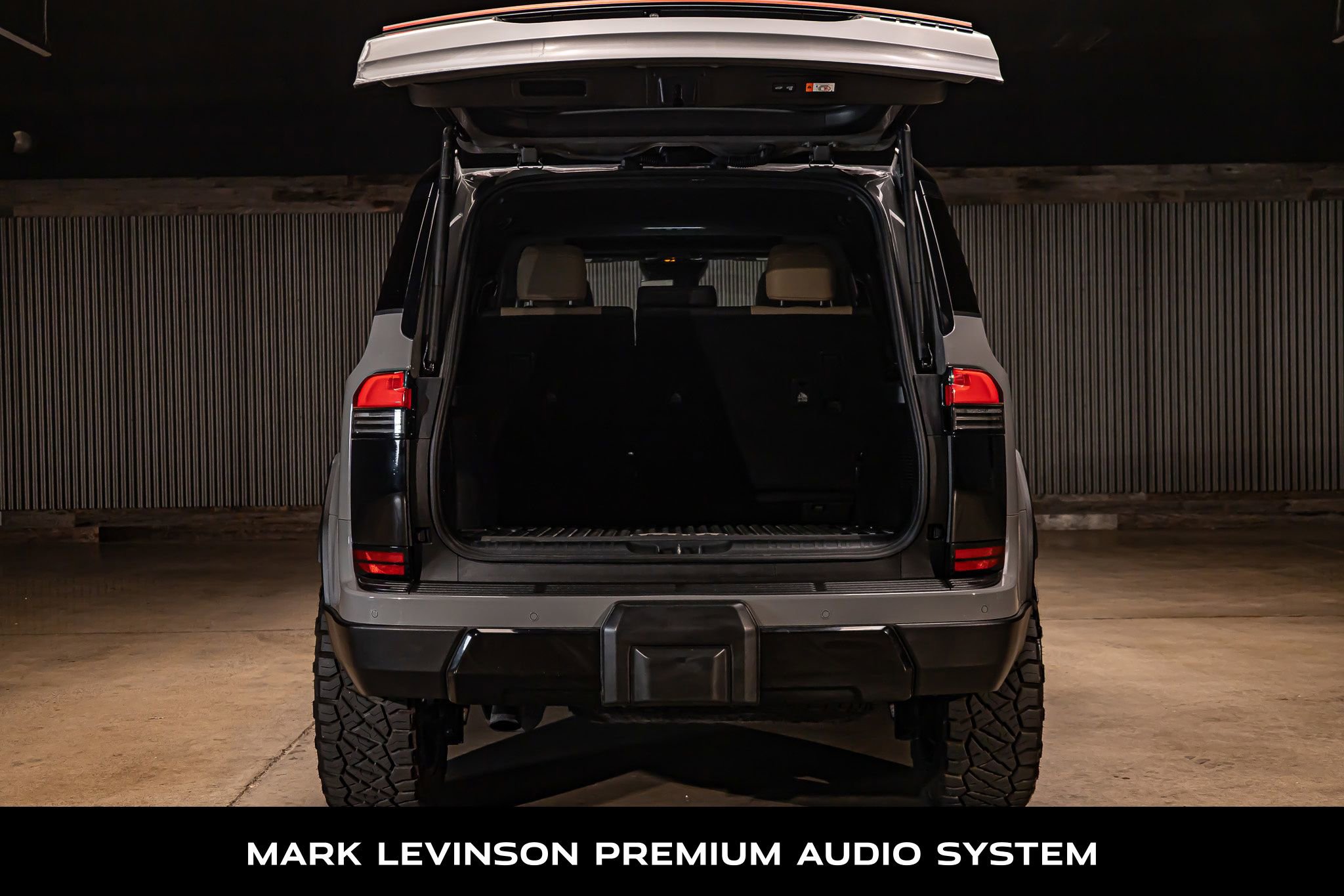 Used 2024 Lexus GX 550 AWD/4WD image 8