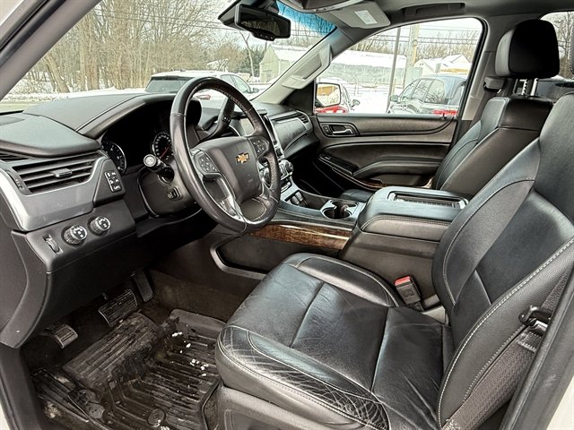Used 2017 Chevrolet Tahoe LT w/ Luxury Package image 6