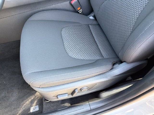 New 2027 Kia Sportage S FWD image 20