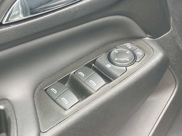 Used 2023 Chevrolet Equinox LT FWD image 13