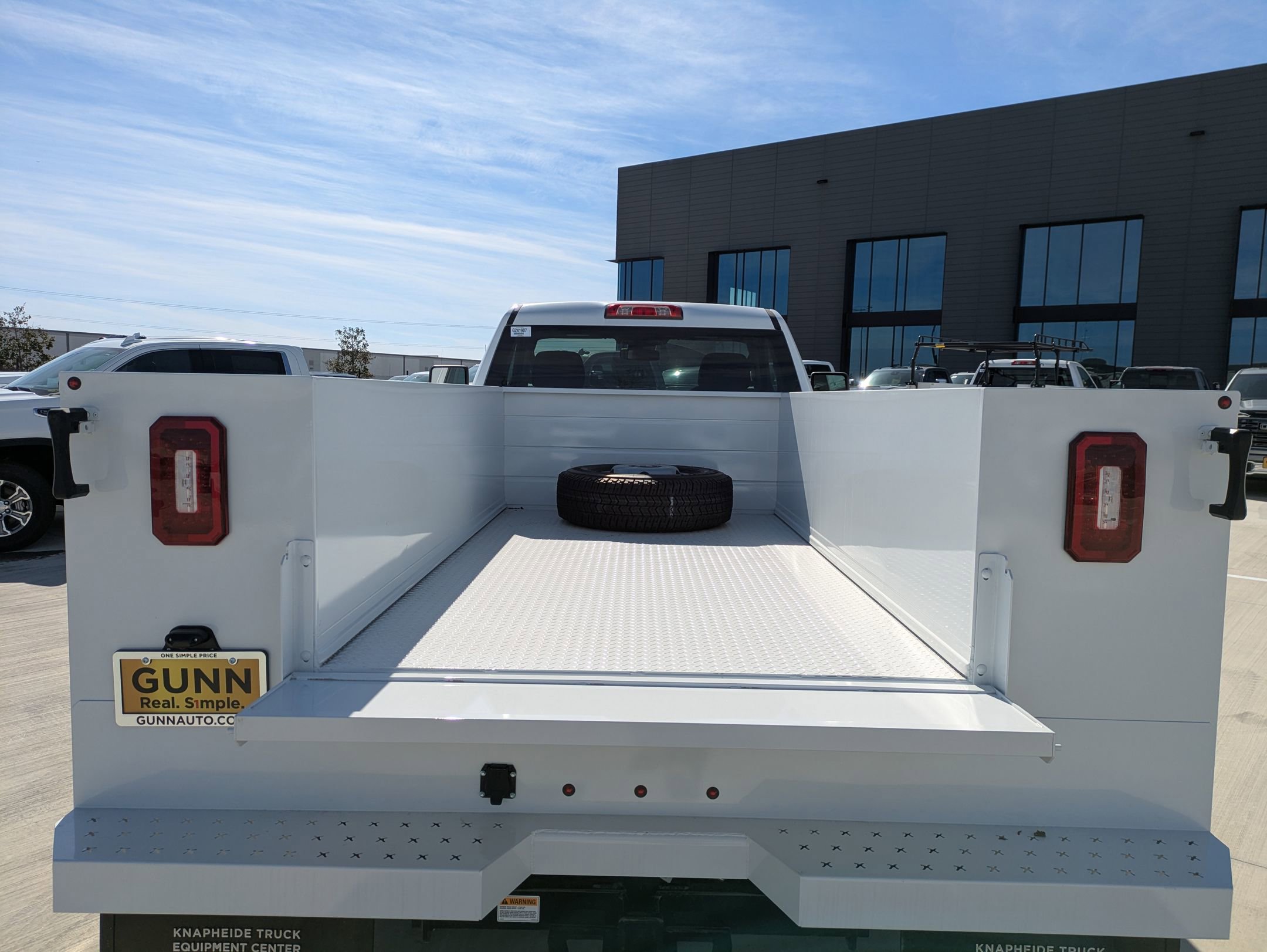 New 2024 GMC Sierra 3500 Pro w/ Convenience Package image 28