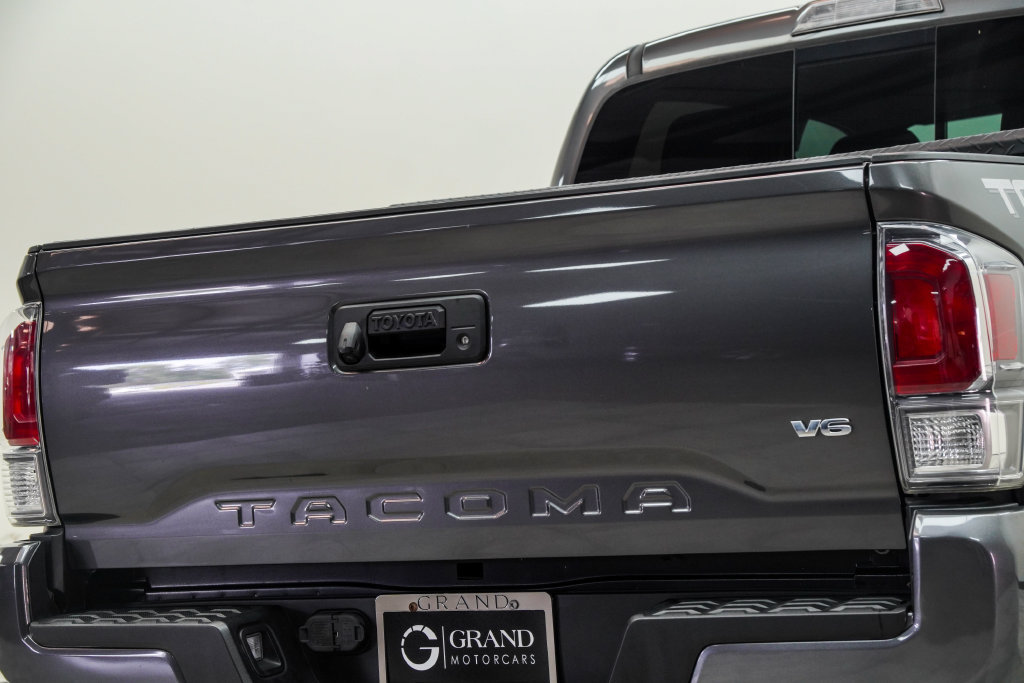 Used 2021 Toyota Tacoma TRD Sport AWD/4WD image 14