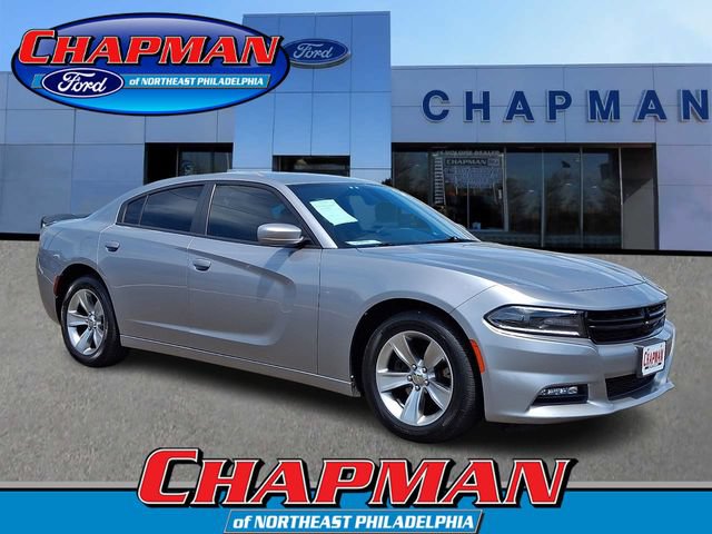 Used 2018 Dodge Charger SXT Plus RWD image 1