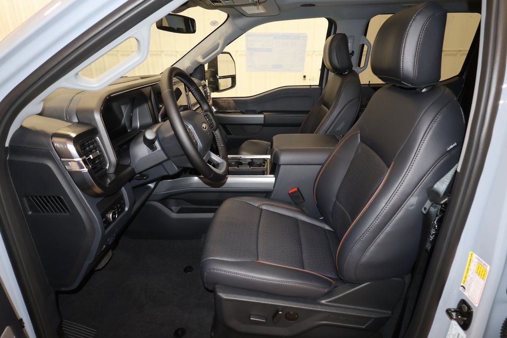 New 2025 Ford F350 Lariat w/ Lariat Ultimate Package image 11