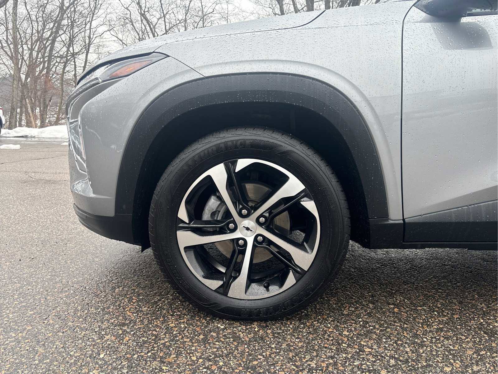 Certified 2024 Chevrolet Trax RS w/ Driver Confidence Package image 25