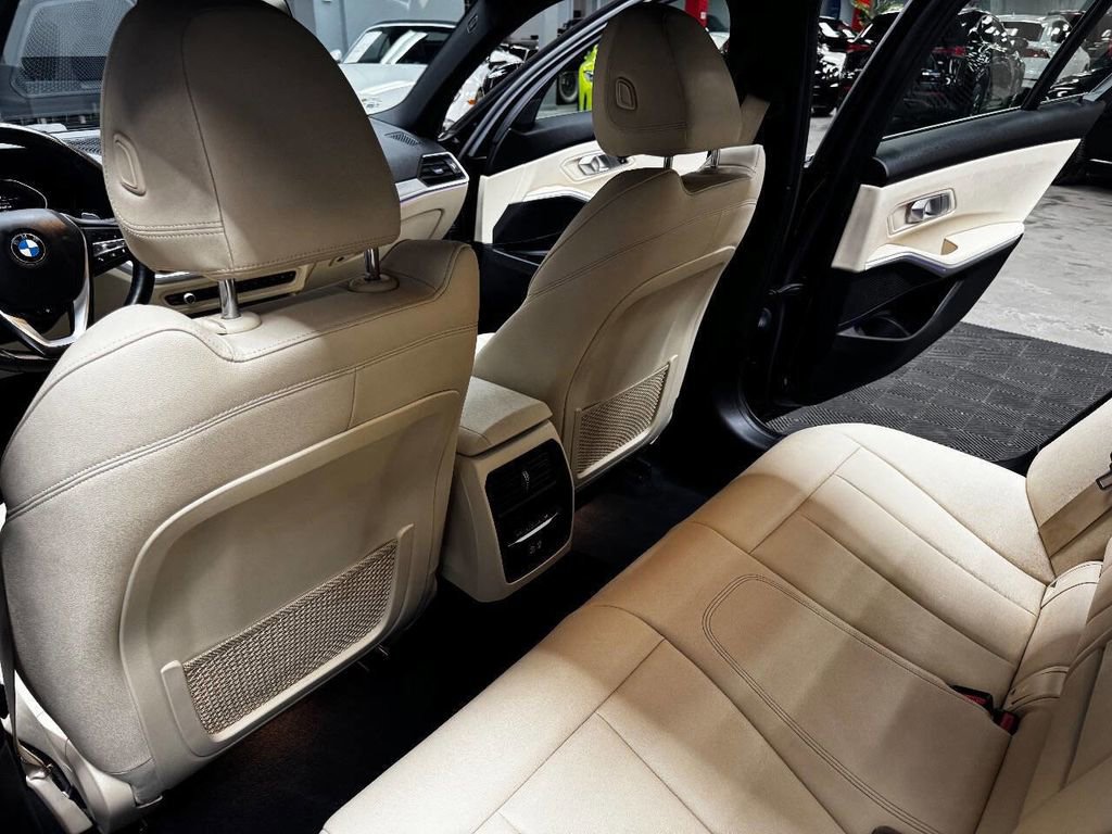 Used 2021 BMW 330i Sedan w/ Premium Package image 42